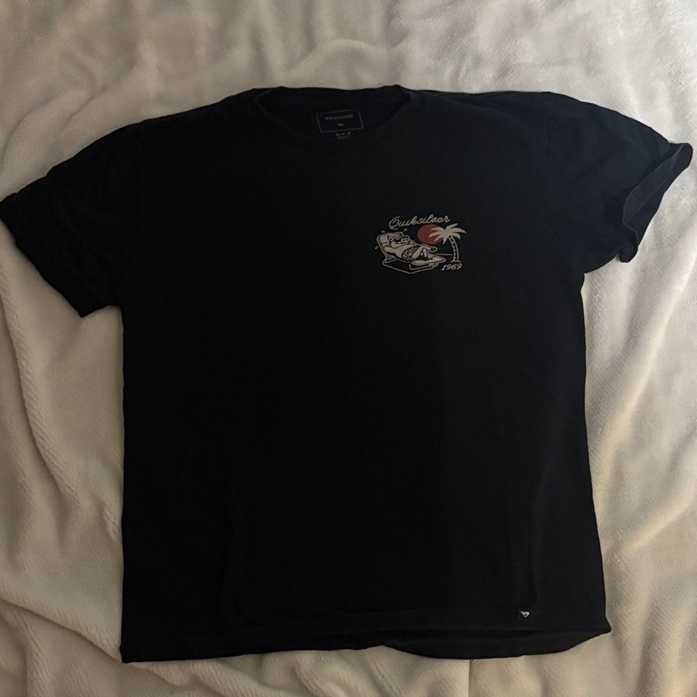 Quiksilver Black Tee with Graphic Design